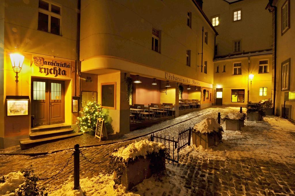 Apartment Trziste Praga Zewnętrze zdjęcie